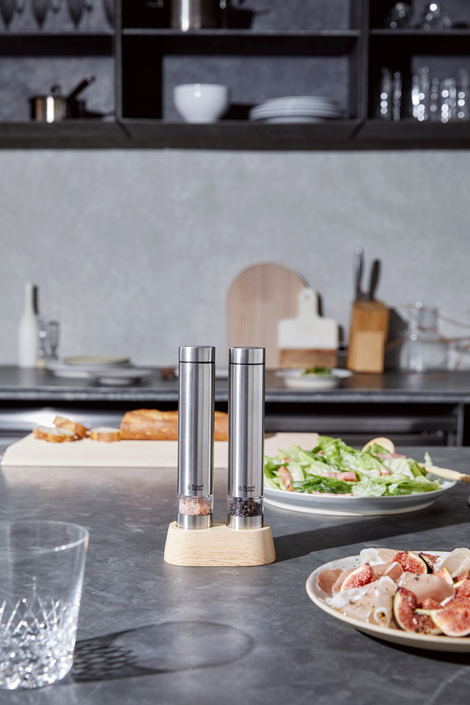 【Advertising】,Russel Hobbs